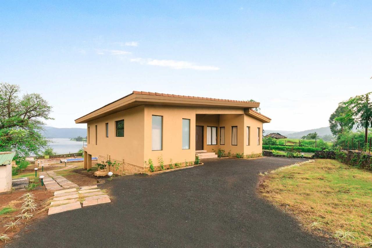 Stayvista'S Shivom Villa 2 - A Serene Escape With Views Of The Valley And Lake Лонавала Екстериор снимка